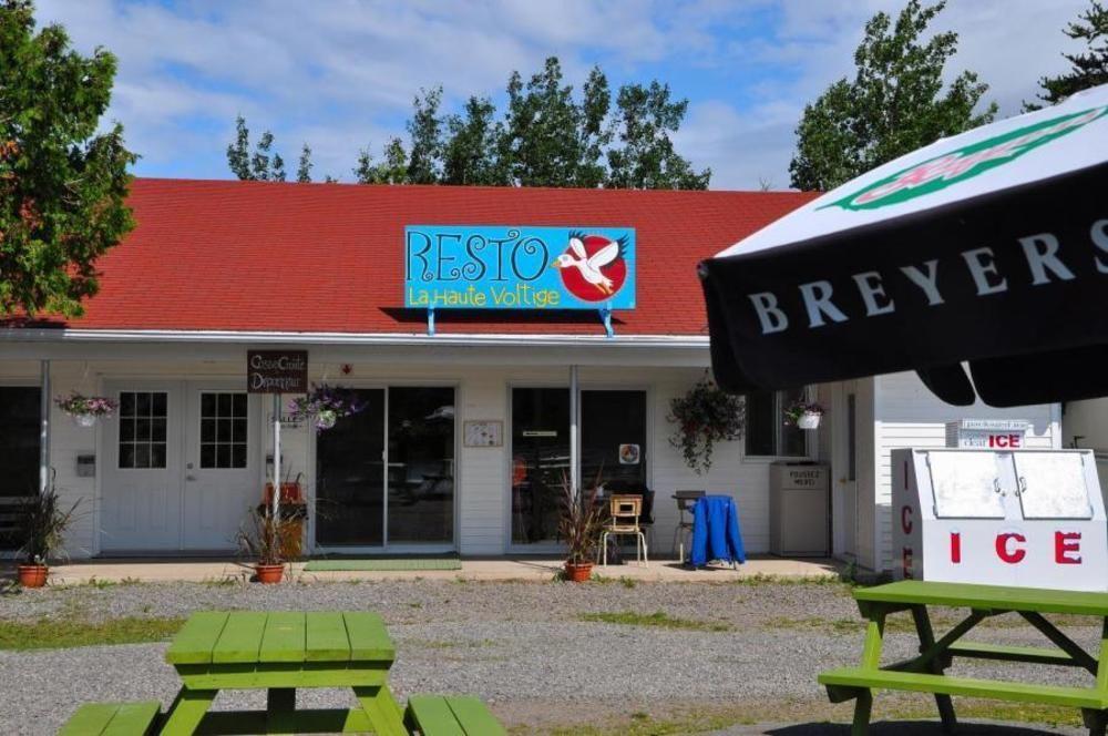 圣让波若利 Camping & Chalets De La Demi-Lieue酒店 外观 照片